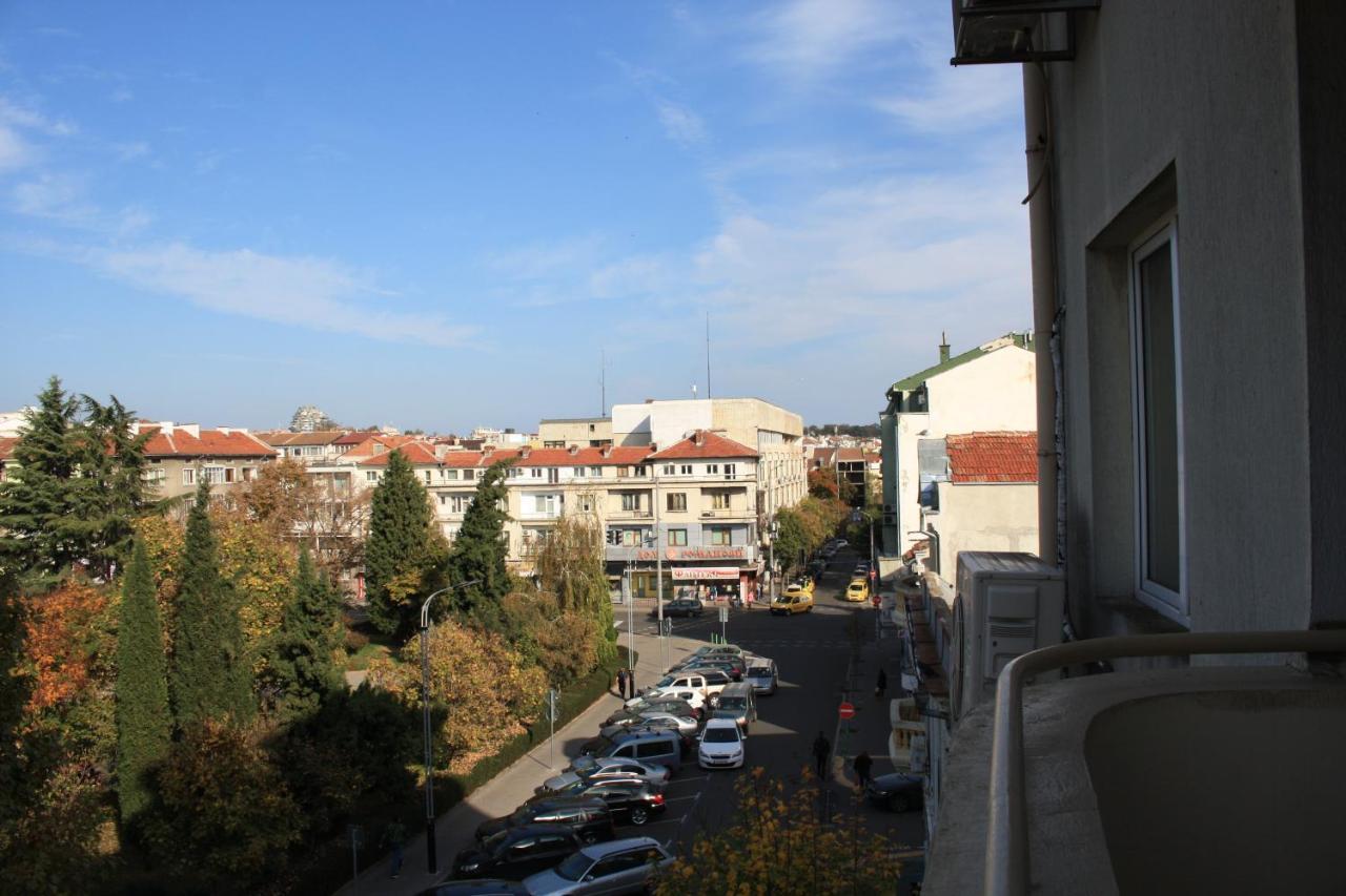 Luxury Versailles Apartments Center Opera Burgas City Exteriér fotografie
