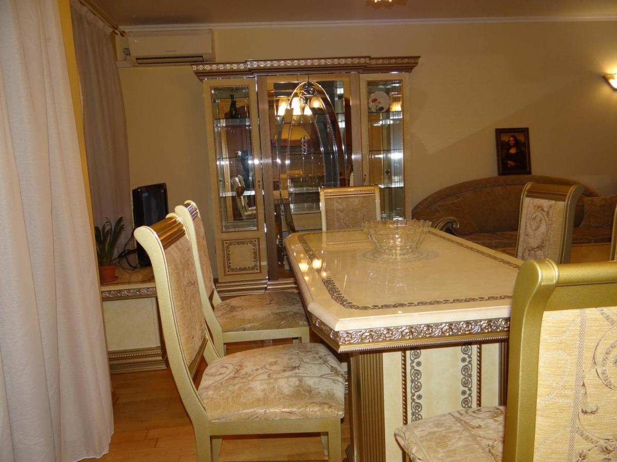 Luxury Versailles Apartments Center Opera Burgas City Exteriér fotografie